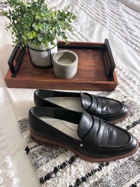 Franco Sarto Black Leather Loafers for Women - barely worn!